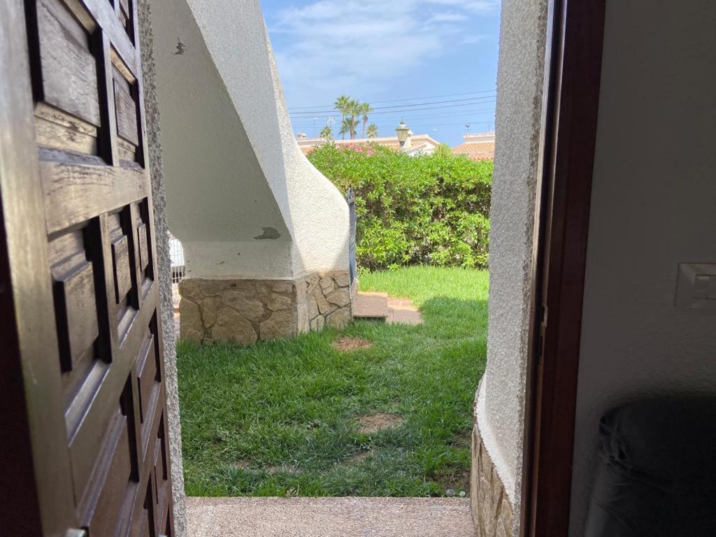 Apartamento Urb Oasis Park II Denia, Las Marinas Екстериор снимка