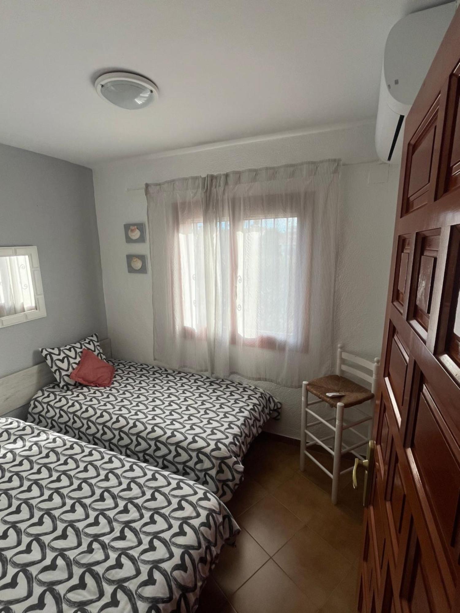Apartamento Urb Oasis Park II Denia, Las Marinas Екстериор снимка